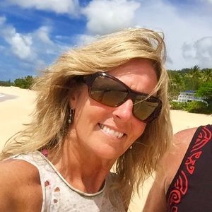 Meet your Posher, Marcia